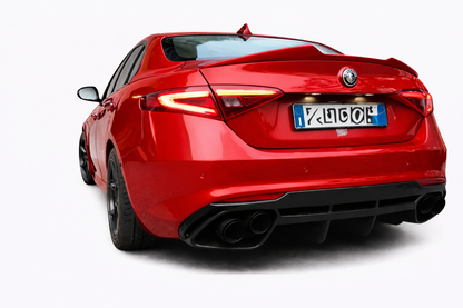 💕ART. 0345 DIFFUSORE ALFA ROMEO  GIULIA 16-21 LOOK QUADRIFOGLIO NERO LUCIDO💕