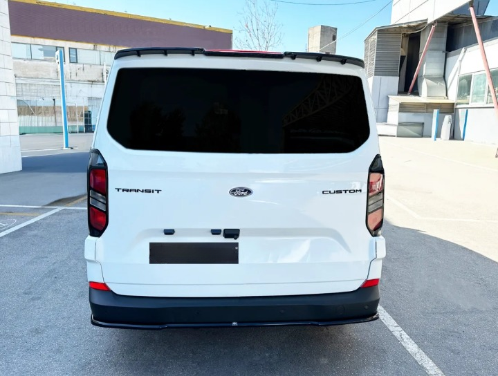 💕ART.9632 Spoiler sul tetto V.3 Ford Transit💕