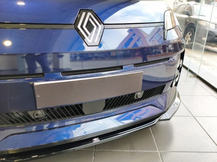 💕ART.9527  Splitter  Renault 5 E-Tech Nero  lucido 💕