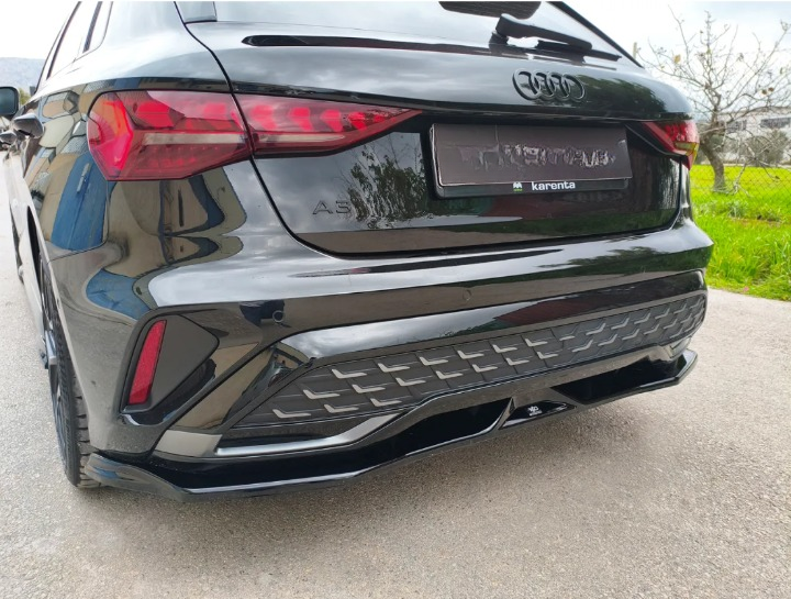 💕ART.9701  Splitter posteriore Audi A3 S-Line 8Y Faceback NERO LUCIDO💕