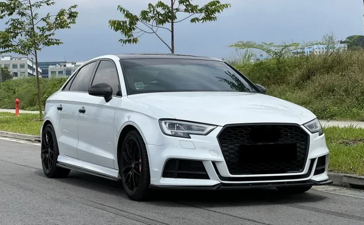 💕ART.7872 GRIGLIA Audi A3 S3 8V 17-19 RS3 Style💕