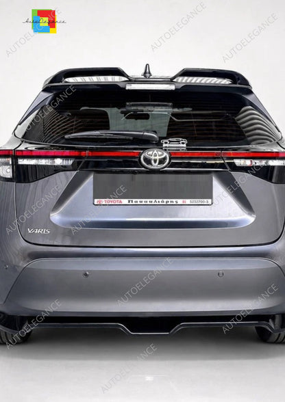 👉Spoiler Posteriore Tetto adatto per Toyota Yaris Cross 20- PU Non Verniciato👈