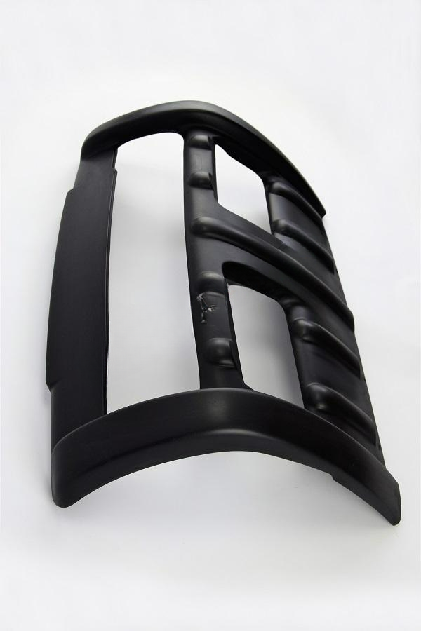 🔥Sotto paraurti ADATTO PER VW Touareg 2002-2006🔥