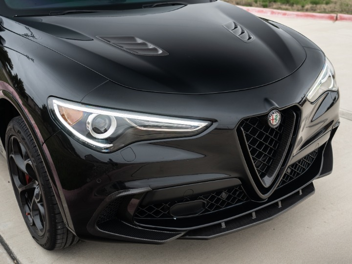 💫ART.7039 Griglia Anteriore Carbon Look per Alfa Romeo Giulia (952) (2016-2022)💫