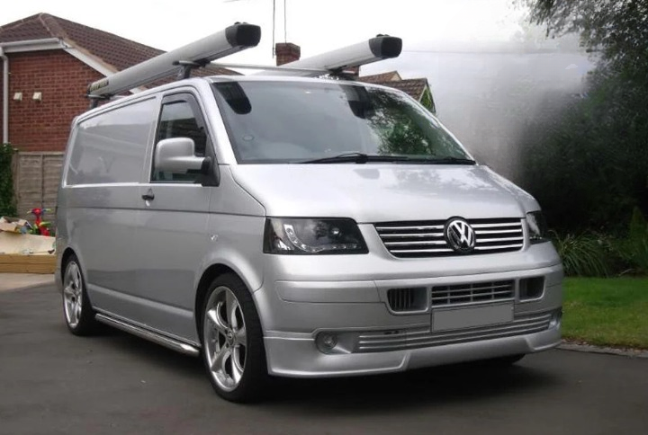 ART.5929  FARI  ANTERIORI VW T5 04.03-08.09