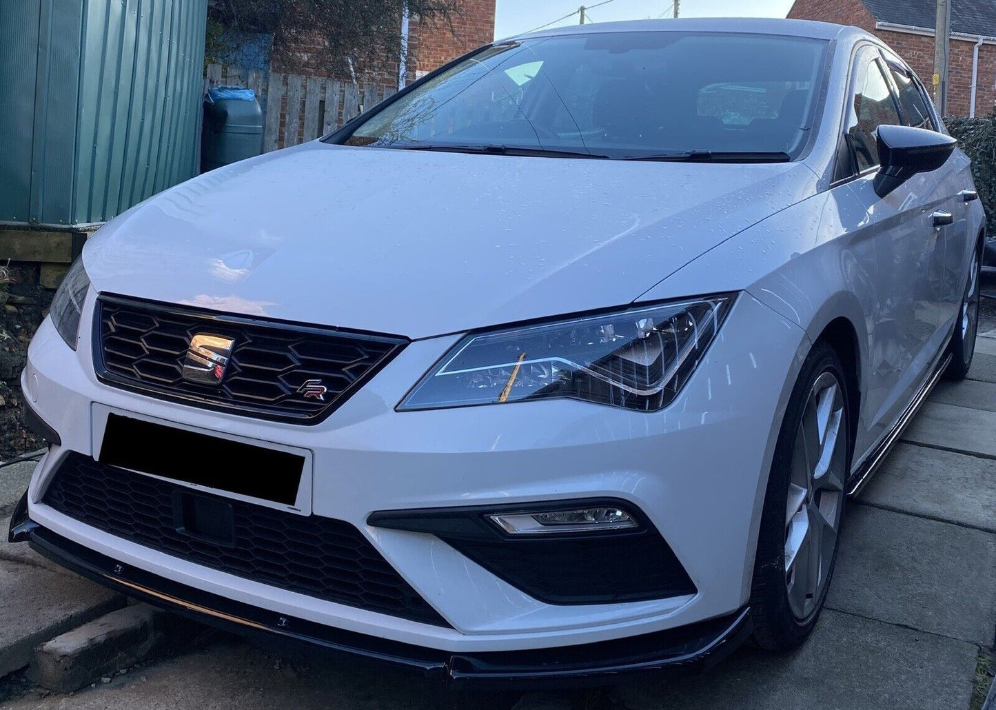 Front Splitter SEAT Leon FR / Leon Cupra MK3 Facelift 2017-2019 With TÜV ABE 