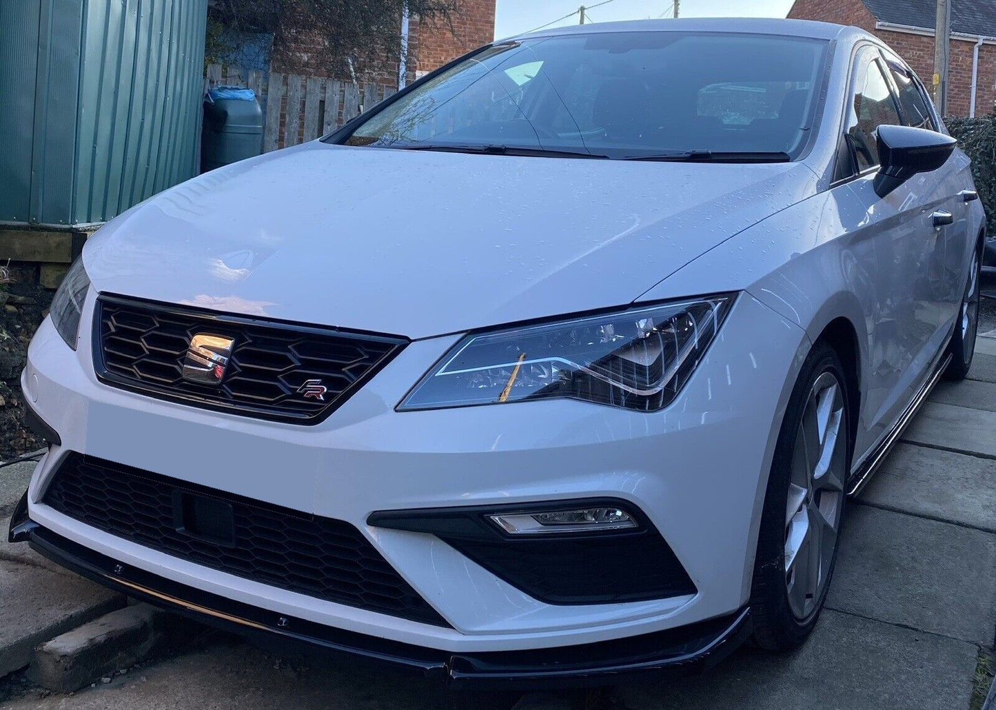 Front Splitter SEAT Leon FR / Leon Cupra MK3 Facelift 2017-2019 With TÜV ABE 