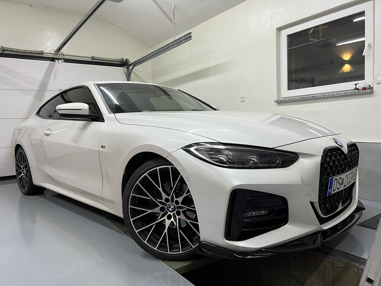 Front Splitter BMW 4 Series G22 M-Pack 2020+ With TÜV ABE 