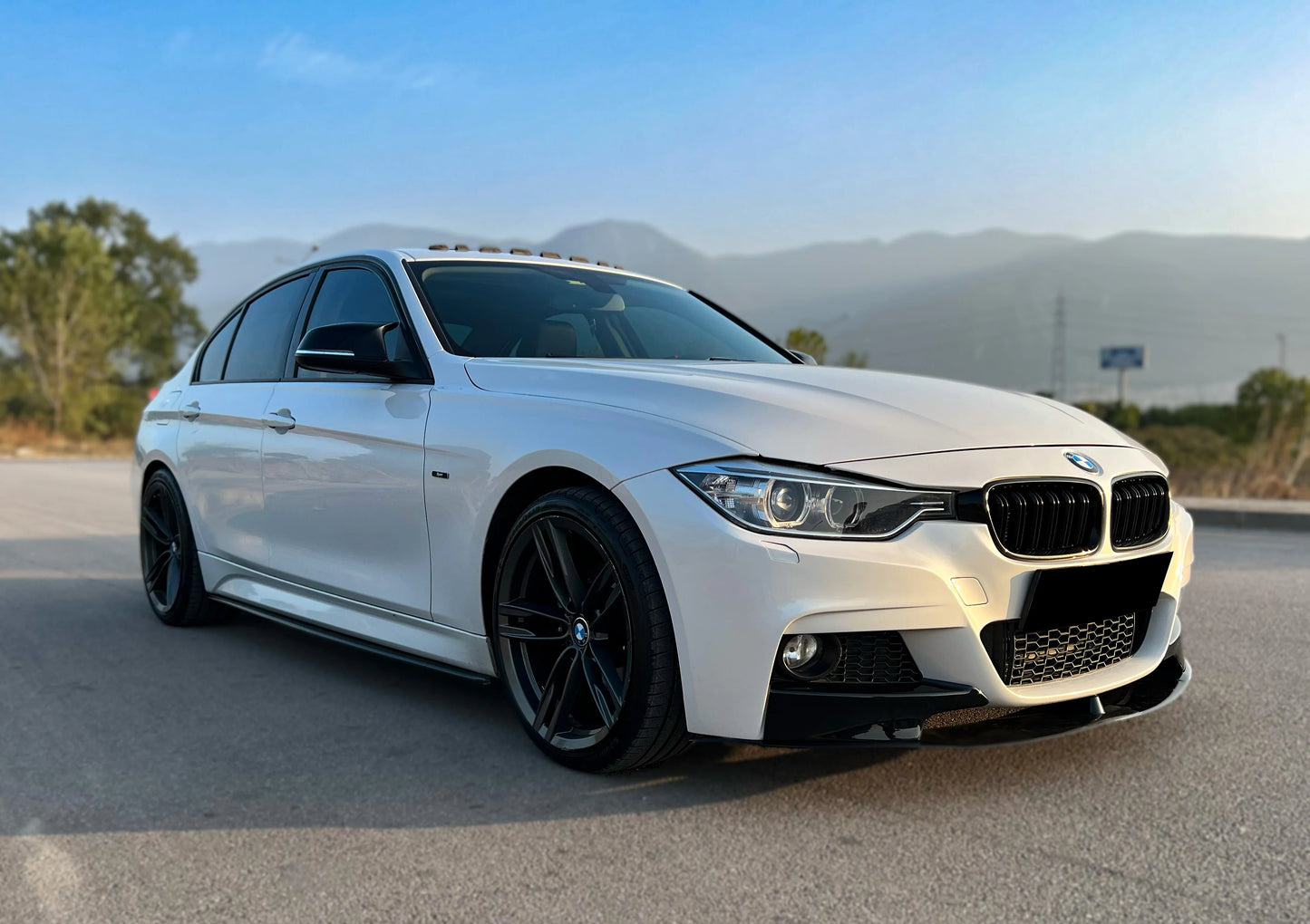 SPLITTER adatto per BMW 3 Series F30 2012-2019 M-