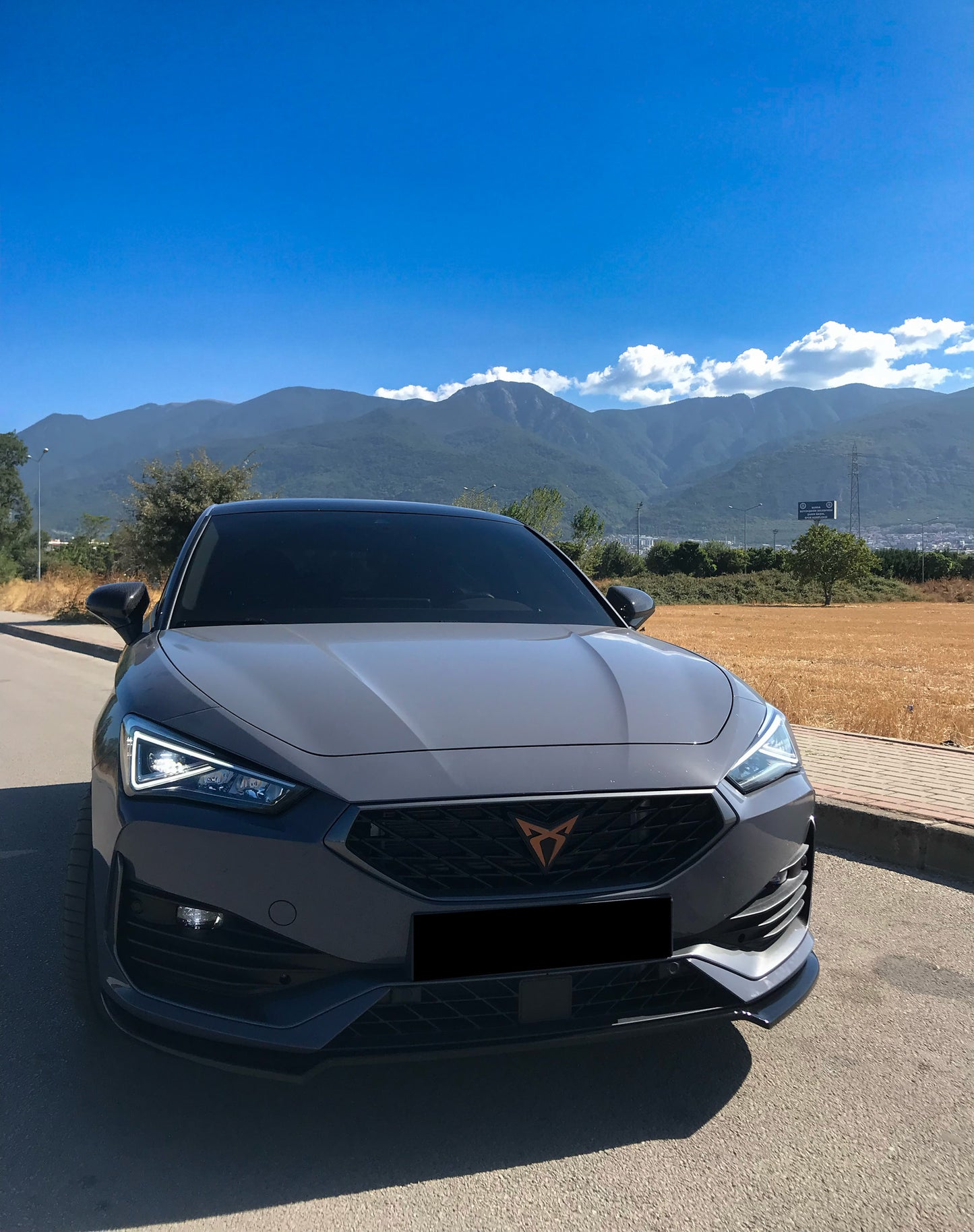 Splitter Anteriore COMPATIBILE PER CUPRA Leon 2020+ Versione 3 Senza ABE TÜV