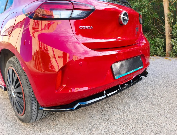 💕ART.9611  SPLITTER  POSTERIORI  Opel Corsa F  NERO  LUCIDO 💕