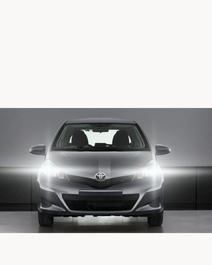 CONVERSIONE FARI FULL LED TOYOTA YARIS MK3 9600 LUMEN 6000K BIANCO CANBUS