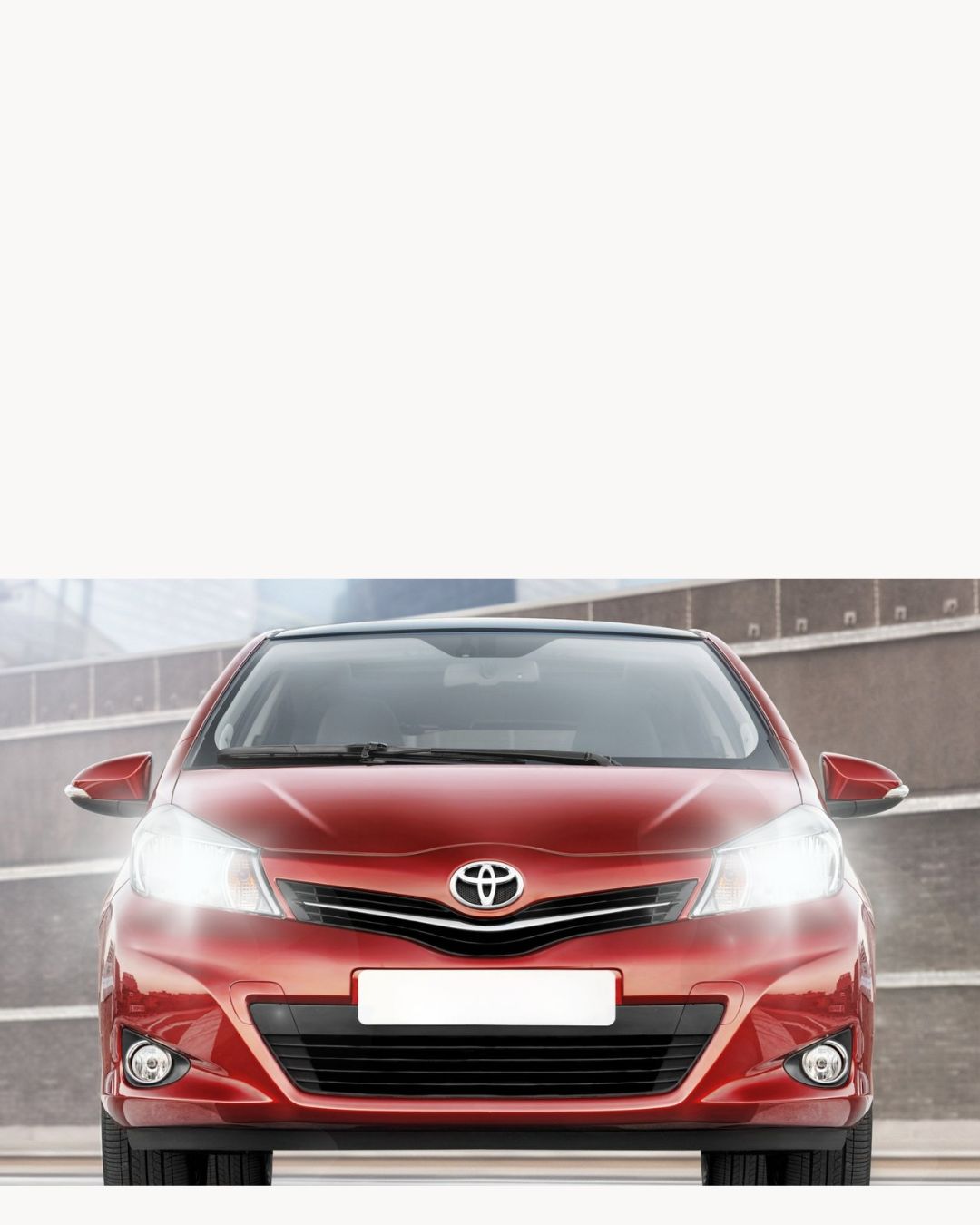 CONVERSIONE FARI FULL LED TOYOTA YARIS MK3 9600 LUMEN 6000K BIANCO CANBUS