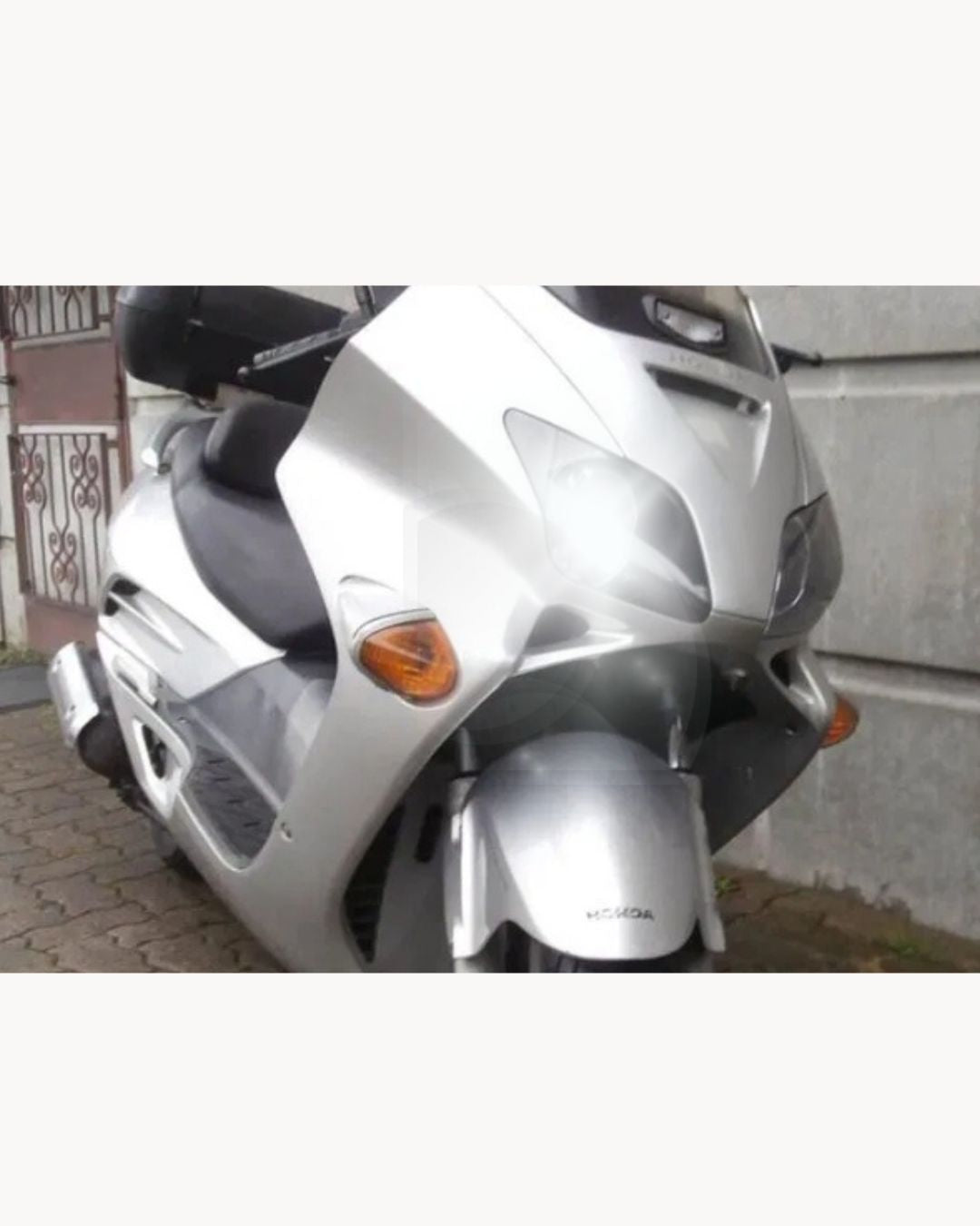 LAMPADA LED H7 3000 LUMEN CANBUS HONDA JAZZ 250 ABBAGLIANTE NO ERROR 6000K