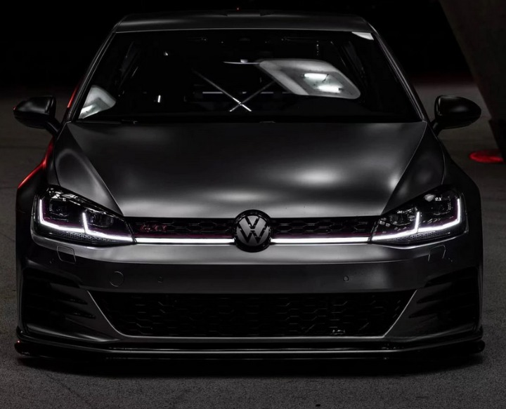💕ART.7808 LED GRIGLIA VW GOLF VII MK7.5 GTI GTD R 2017-2020💕