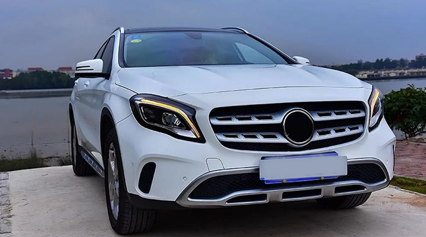 ART.4860  FARI  ANTERIORI   Mercedes-Benz GLA X156 2015-2020