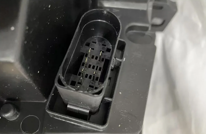 ART.4860  FARI  ANTERIORI   Mercedes-Benz GLA X156 2015-2020