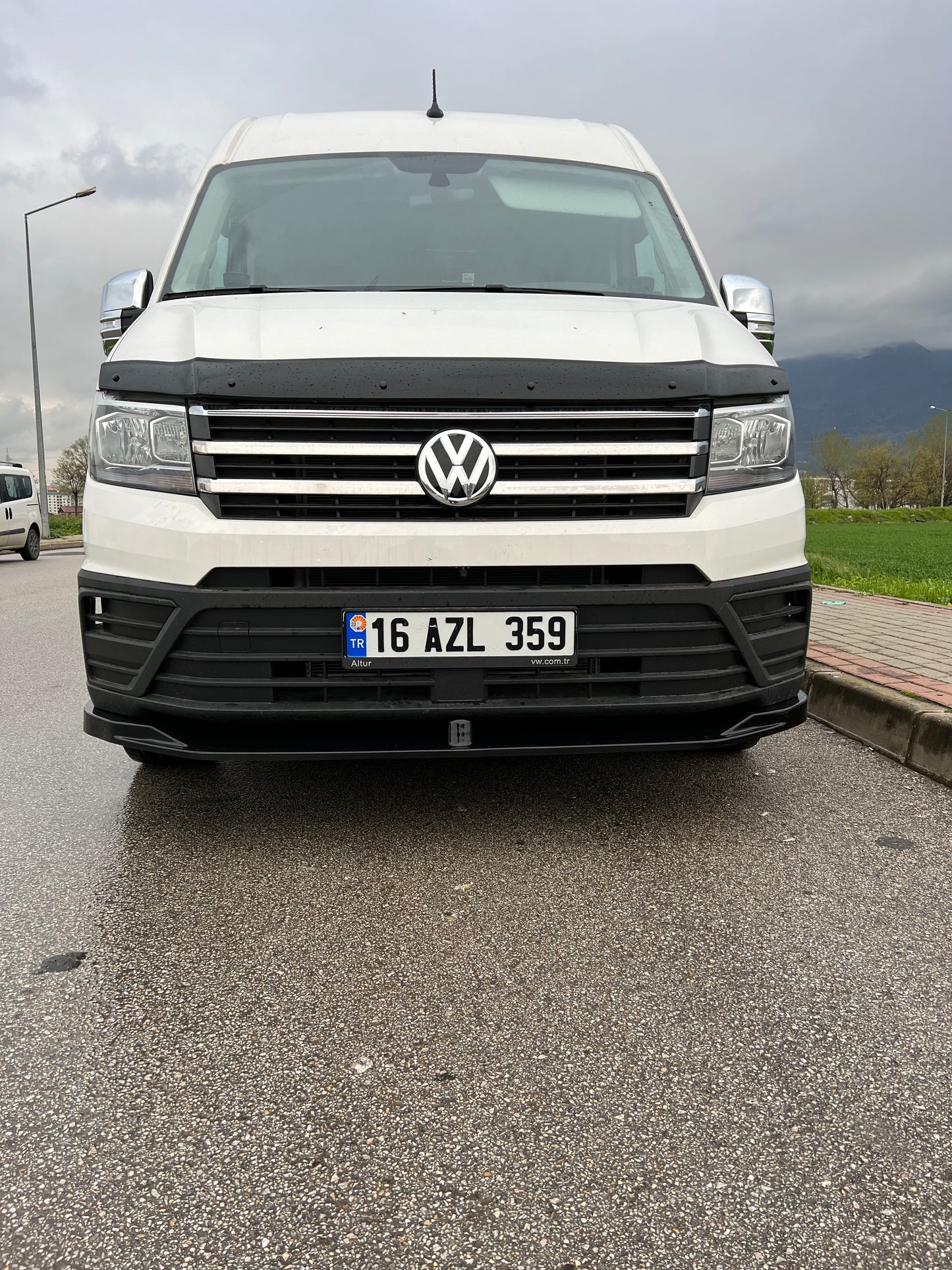 Splitter Anteriore VOLKSWAGEN Crafter MK2 2017+ / MAN TGE MK1 Prefacelift 2017+