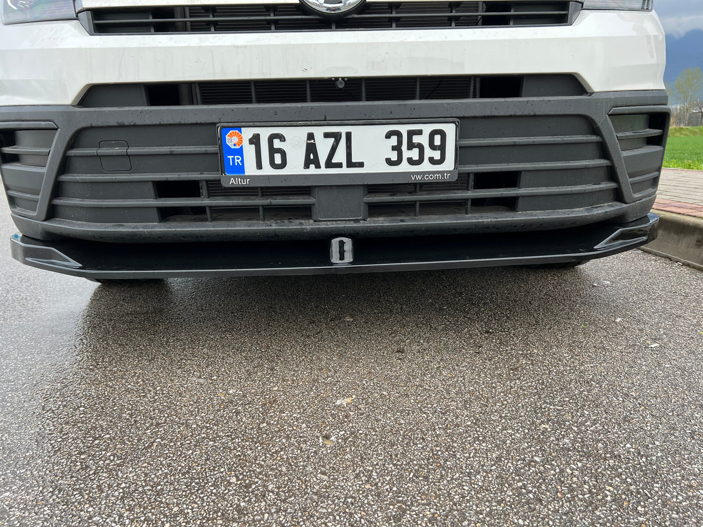Splitter Anteriore VOLKSWAGEN Crafter MK2 2017+ / MAN TGE MK1 Prefacelift 2017+