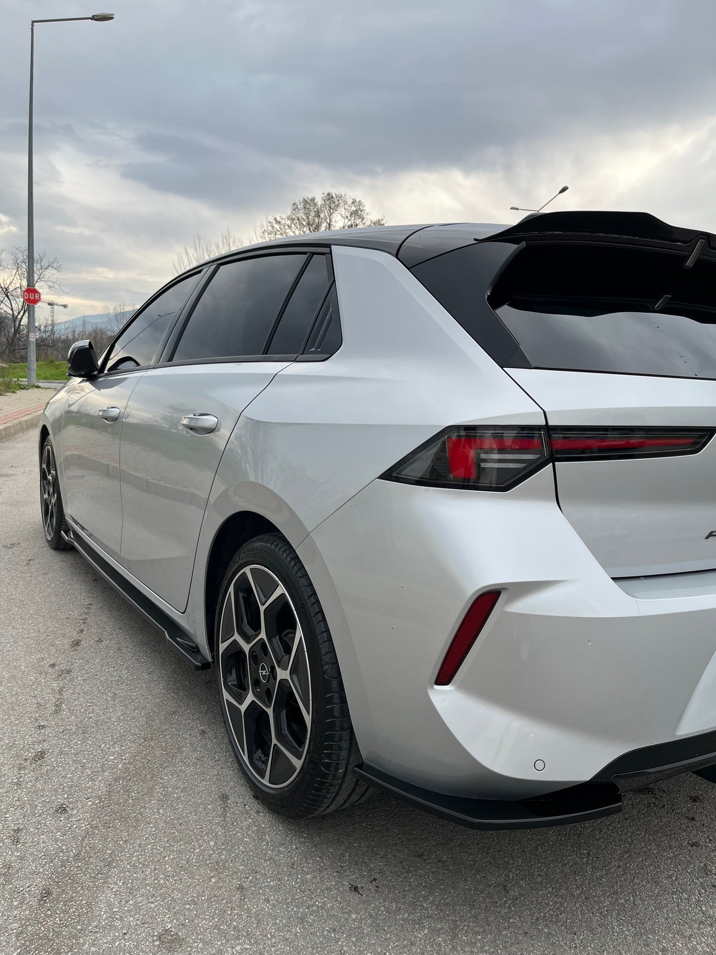 💫💫Splitter Laterali Posteriori ADATTO PER OPEL Astra L 2020+💫💫