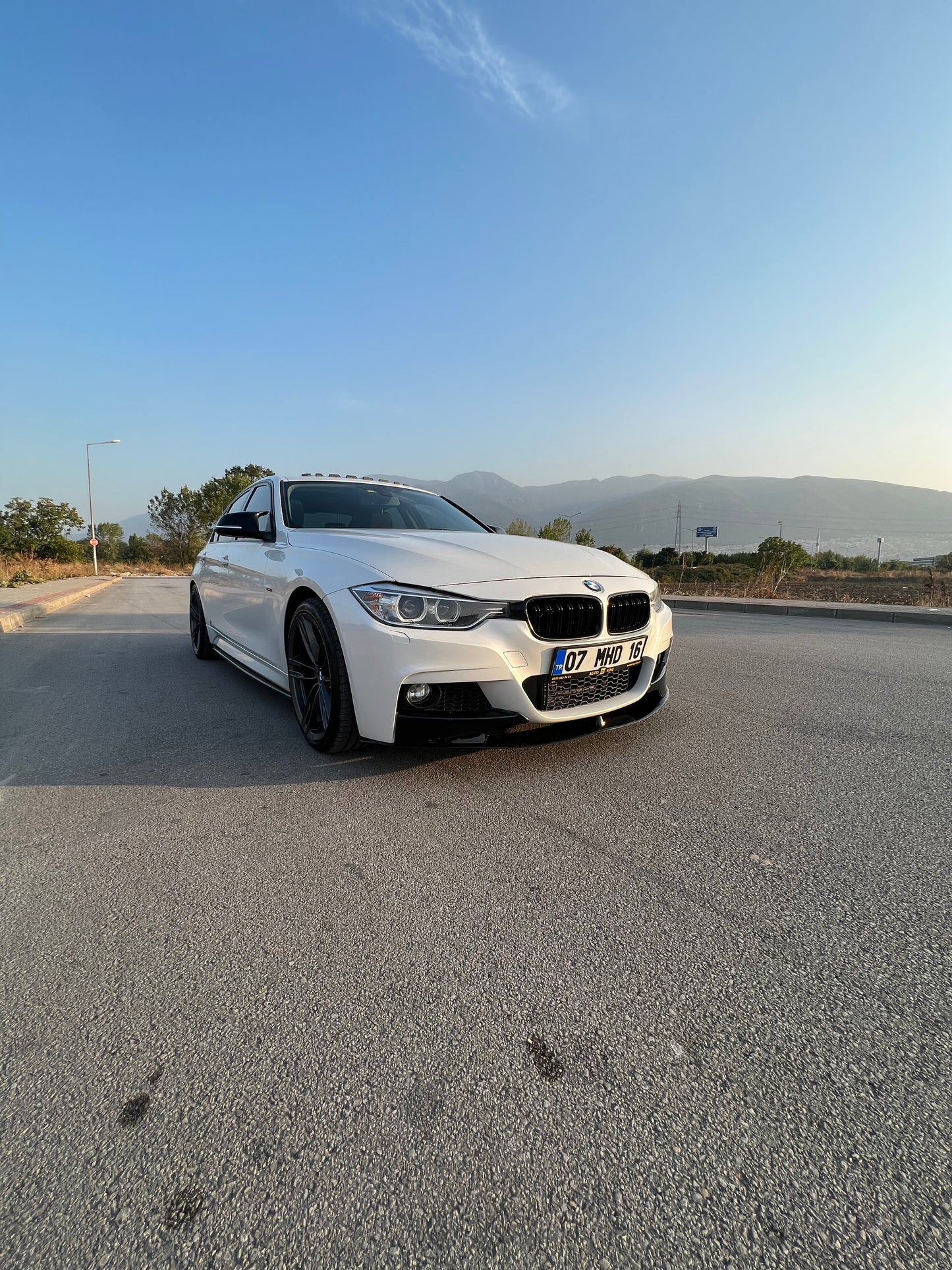 Splitter Anteriore BMW Serie 3 F30 M-Pack 2012-2019 Con Flap Con ABE TÜV