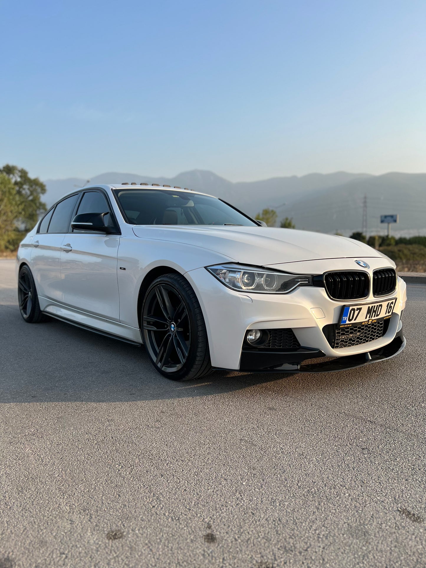 Splitter Anteriore BMW Serie 3 F30 M-Pack 2012-2019 Con Flap Con ABE TÜV