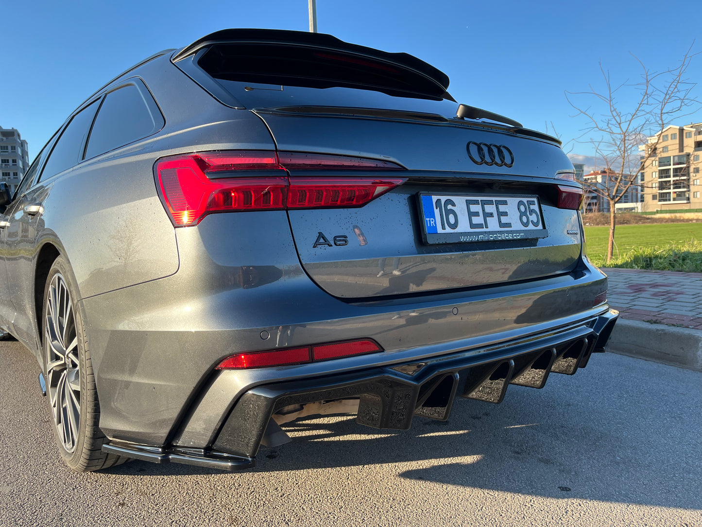 Splitter Laterali Posteriori ADATTI PER 💫💫AUDI S6 C8 (Sedan-Avant) 2019+💫💫