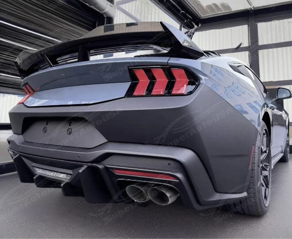 💫ART.3247 Diffusore Posteriore Ford Mustang 2023+ look Dark Horse Competition💫