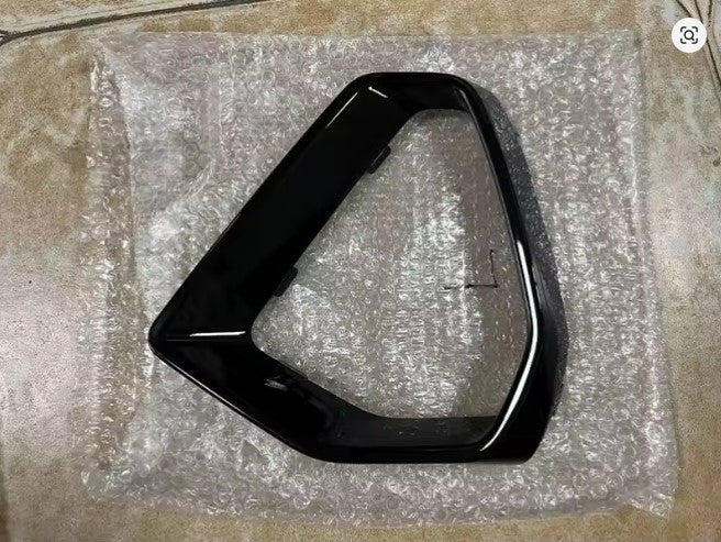💫Copertura decorativa per i fari antinebbia adatto per Audi Q3 19-23💫