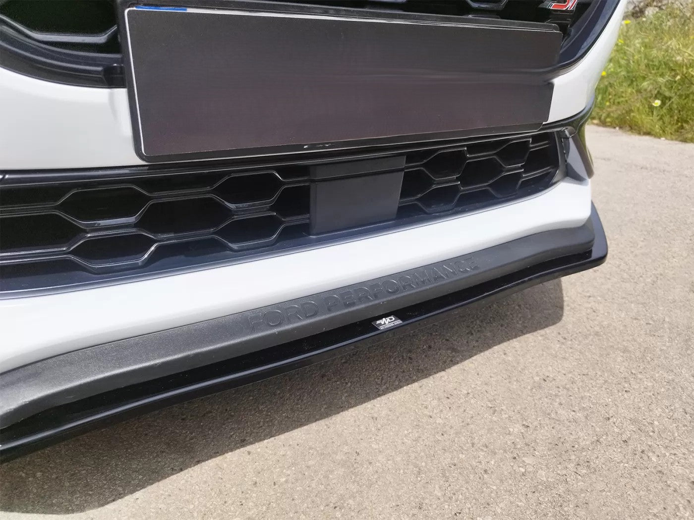 🔥FRONT SPLITTER ADATTO PER FORD PUMA ST (2019)🔥