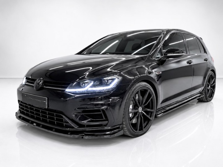 💕ART.10255 SOTTO  MINIGONNE Volkswagen Golf Mk7 Facelift R-Line NERO LUCIDO💕