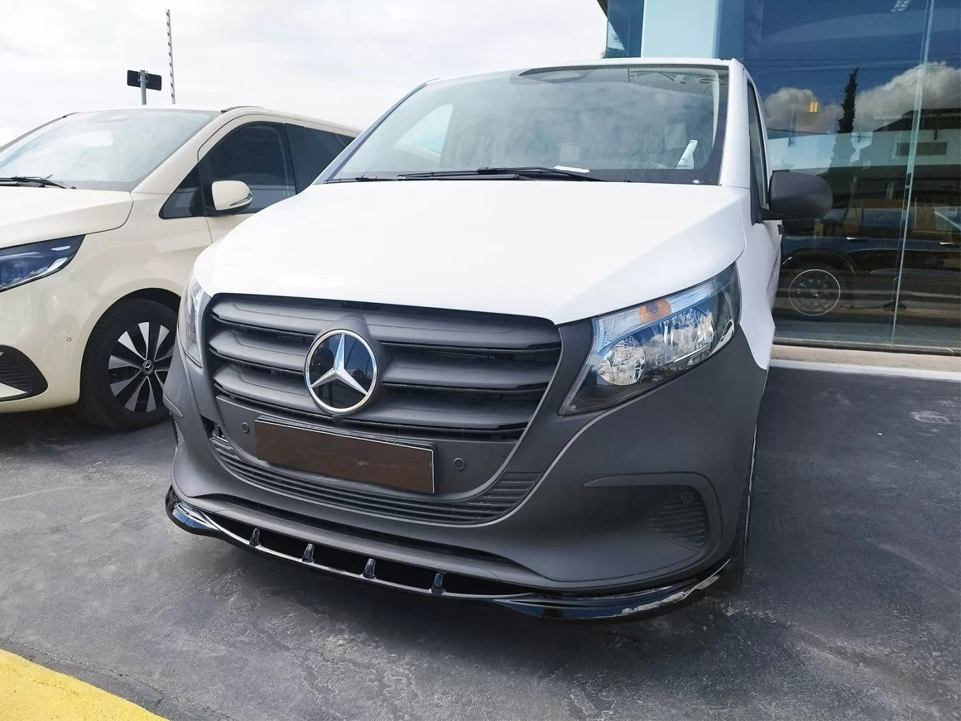 😎ART.4316 SPLITTER ANTERIORE ADATTO PER MERCEDES VITO W447 FACELIFT 2024+😎
