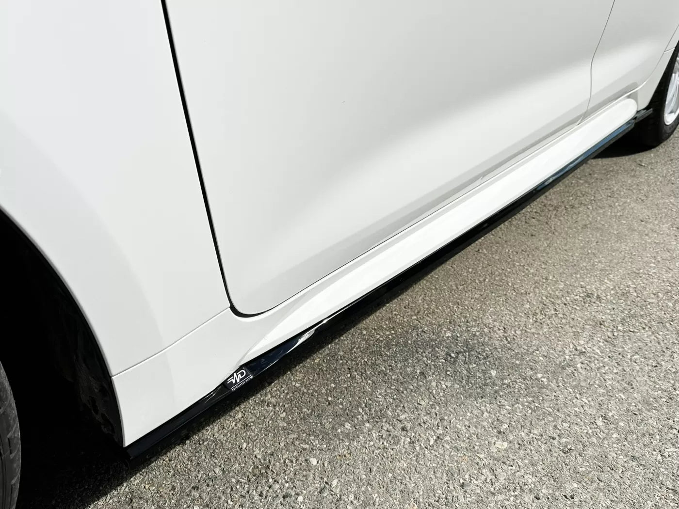 Minigonne laterali adatto per Toyota Corolla Mk12 Hatchback/Touring Sports 2018-