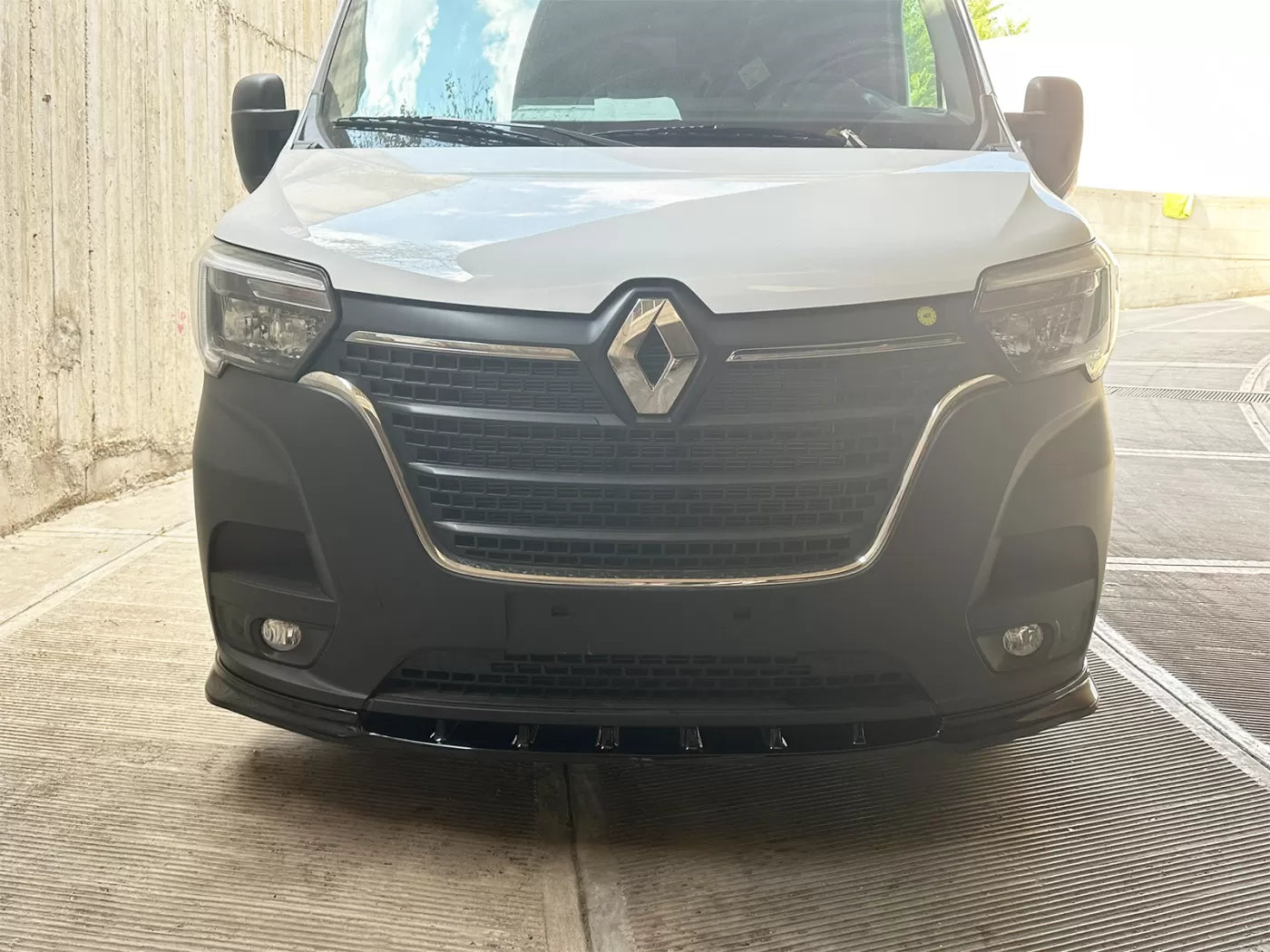 💎Front splitter suitable for Renault Master Mk3 Facelift (2019-)💎