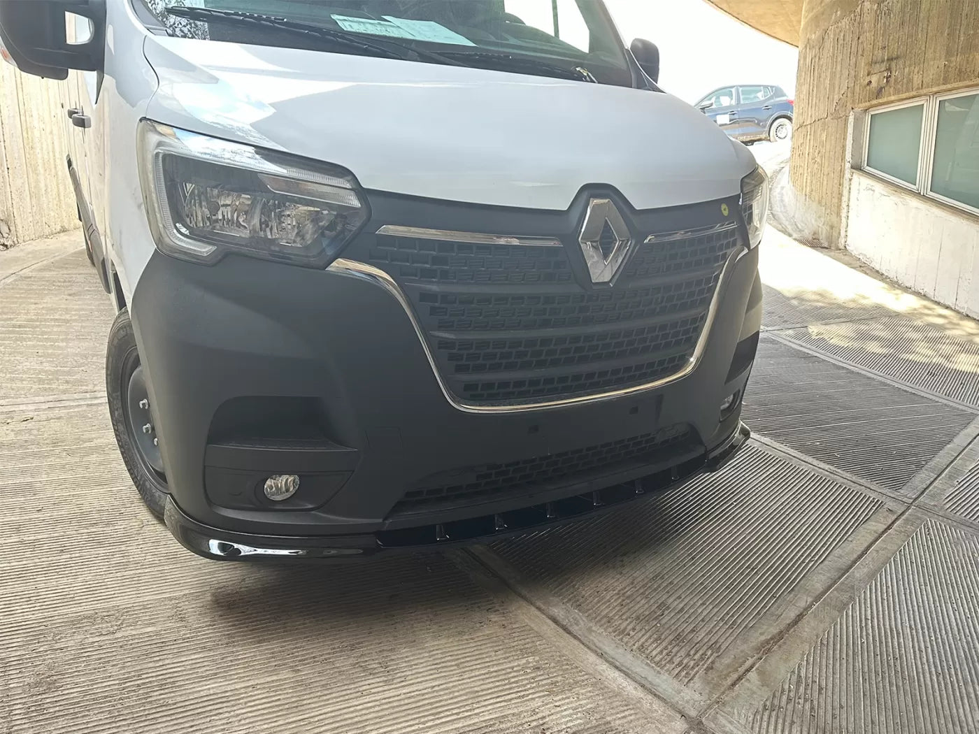 💎Front splitter suitable for Renault Master Mk3 Facelift (2019-)💎