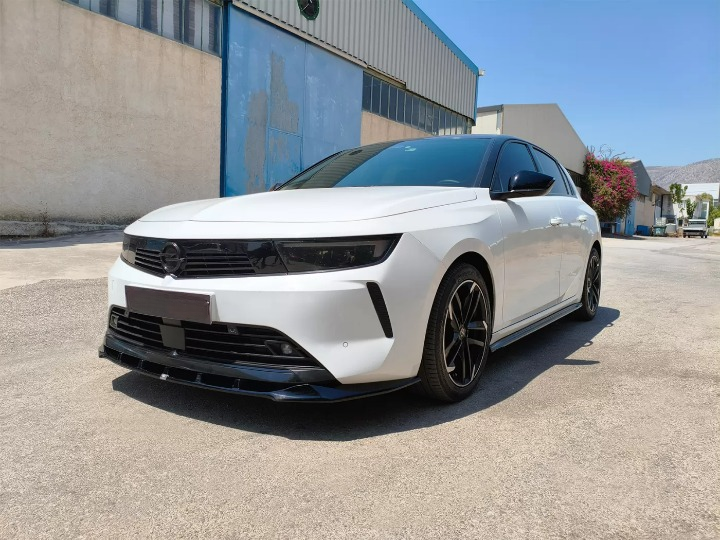 ART.2750  Splitter anteriore Opel Astra L