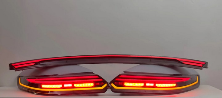 ART.7296  FARI  POSTERIORI  Porsche Panamera 2014-2016