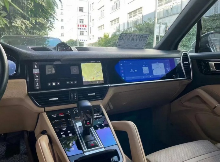 ART.4934 Monitor sedile passeggeroSistema di intrattenimento  Porsche Cayenn