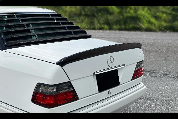 🔥Spoiler per Bagagliaio in ABS per Mercedes-Benz W124 Berlina (1984–1995)🔥