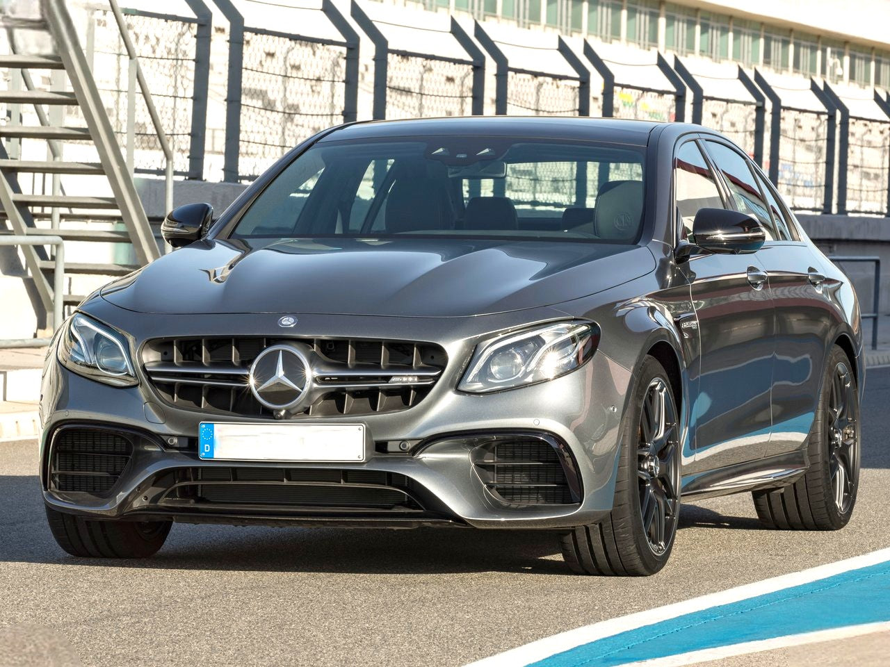 💥ART.3790 PARAURTI ANTERIORE SPORT adatto per MERCEDES W213 16-19 LOOK AMG💥