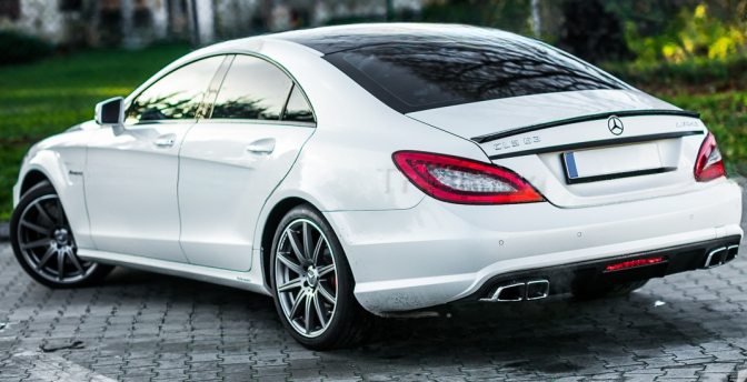 ❤️Tappo spoiler posteriore compatibile con MERCEDES CLS W218 (2010–2018)❤️