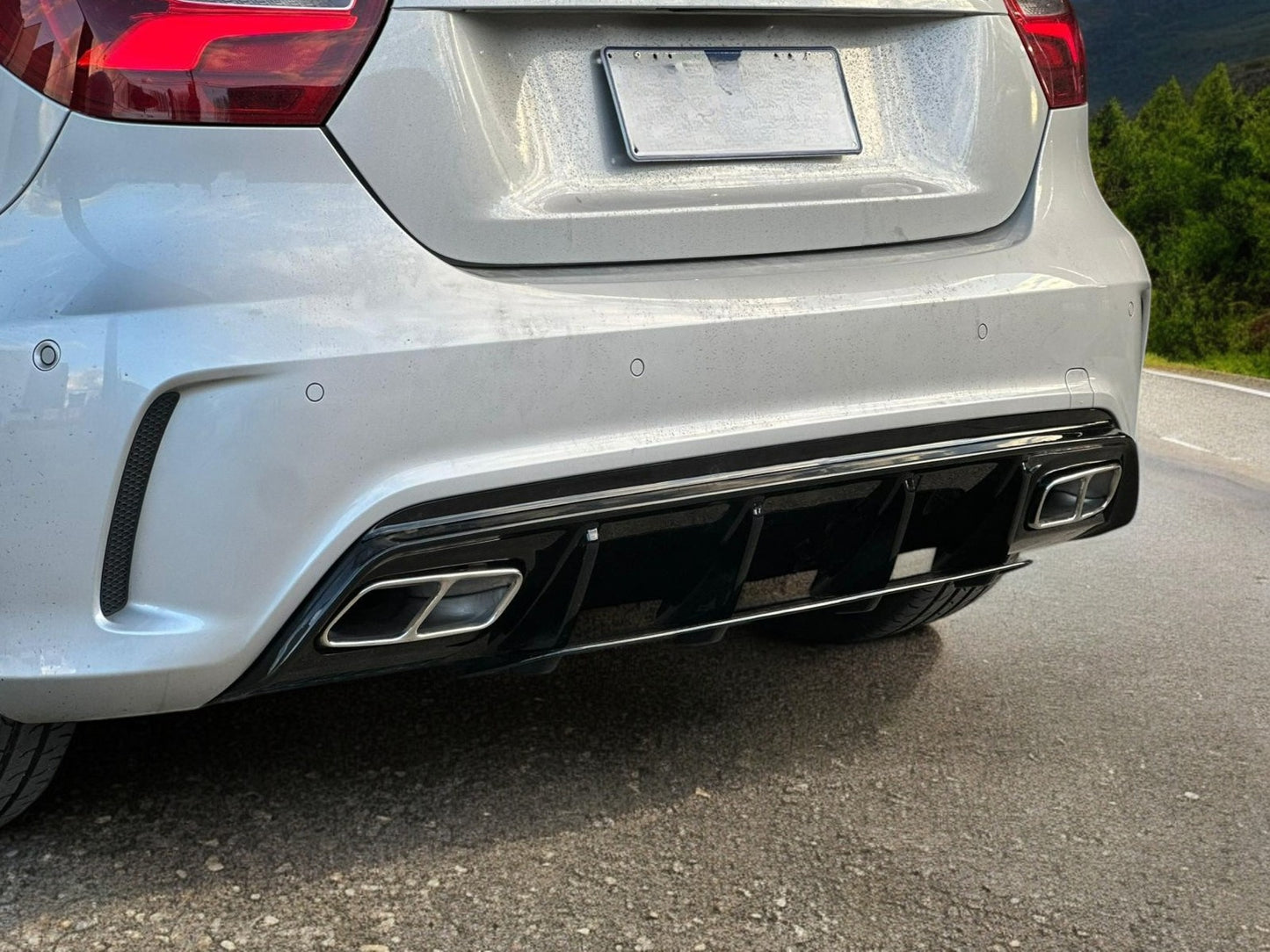 Terminali Scarico adatto per Mercedes A-Class (W176) CLA (W117) GLA (X156)