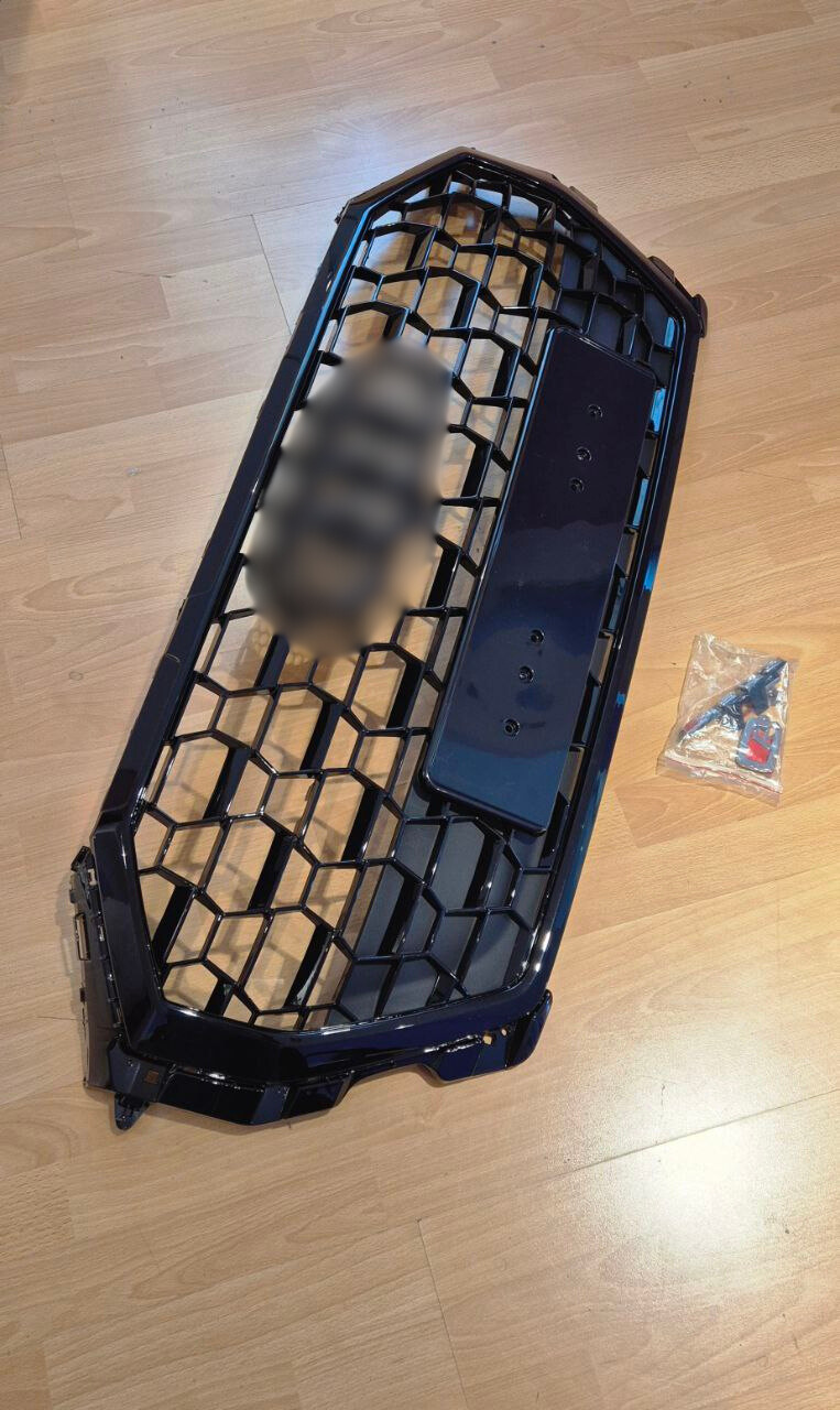GRILLE SUITABLE FOR Q3 2019+ RSQ3 LOOK GLOSSY BLACK