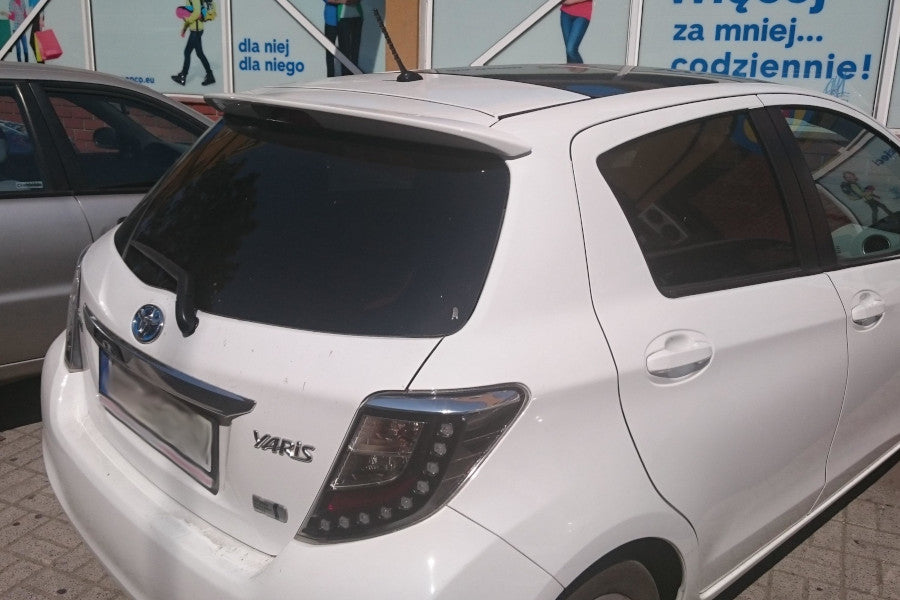 🔥SPOILER ADATTO PER Toyota Yaris 3 2011+🔥