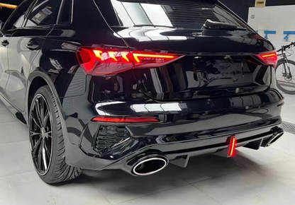 💫ART.8238 Diffusore Posteriore con LED per Audi A3 S-Line RS3 2021-2024💫