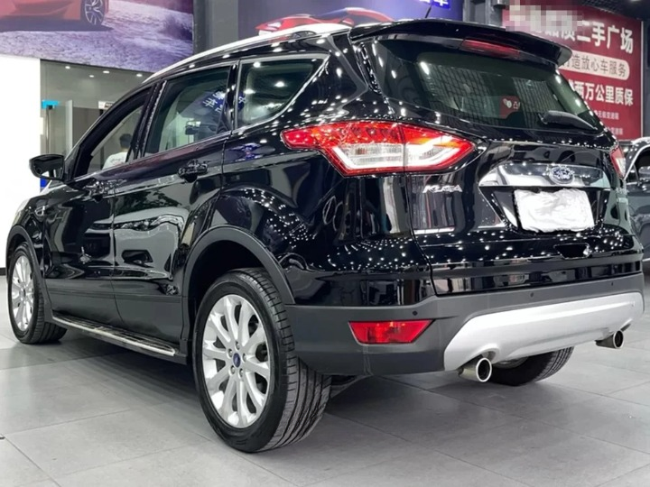 💫ART.8228 Spoiler Posteriore Look Carbon per Ford Kuga 2013-2018 ABS💫