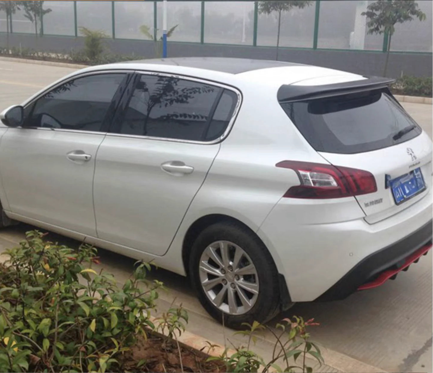 💫ART.4757 Spoiler Di Alta Qualità adatto per Peugeot 308 2014-2015 in ABS💫
