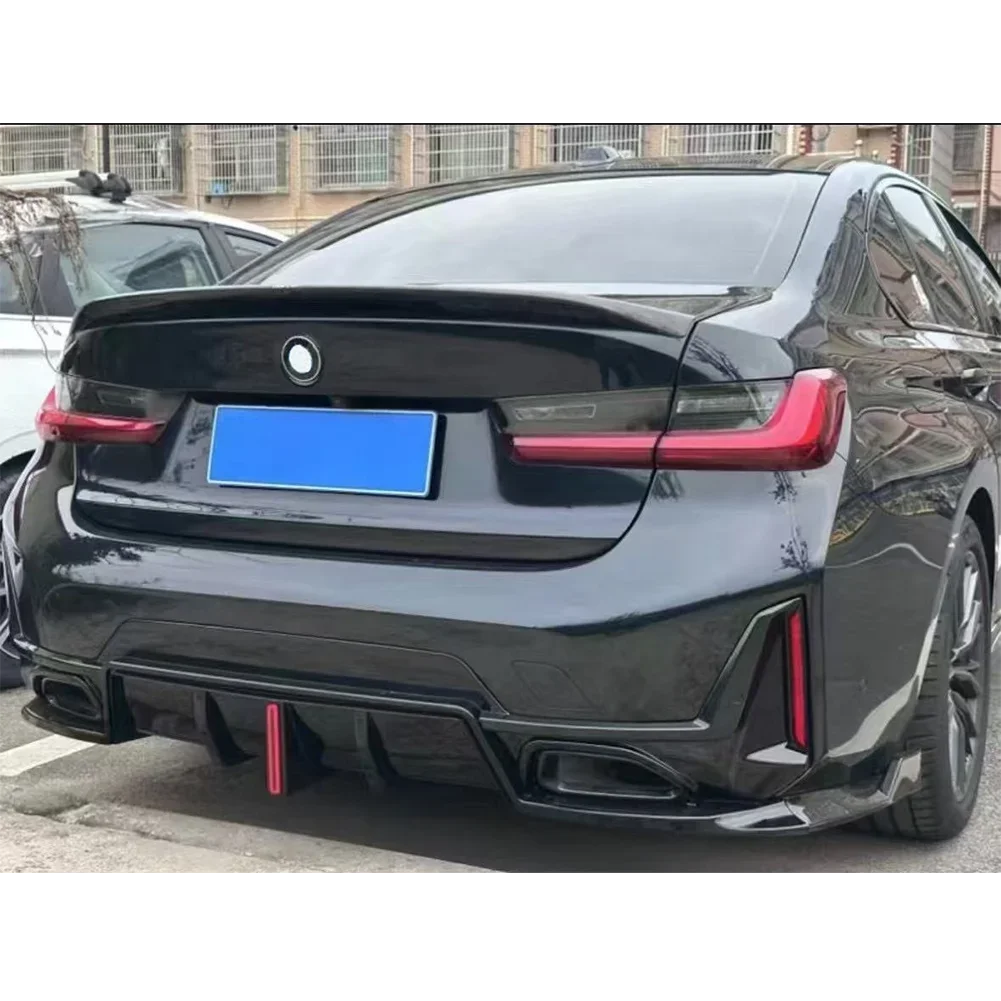 💫Diffusore Posteriore con LED Per BMW Serie 3 G20 M Sport 2023+💫