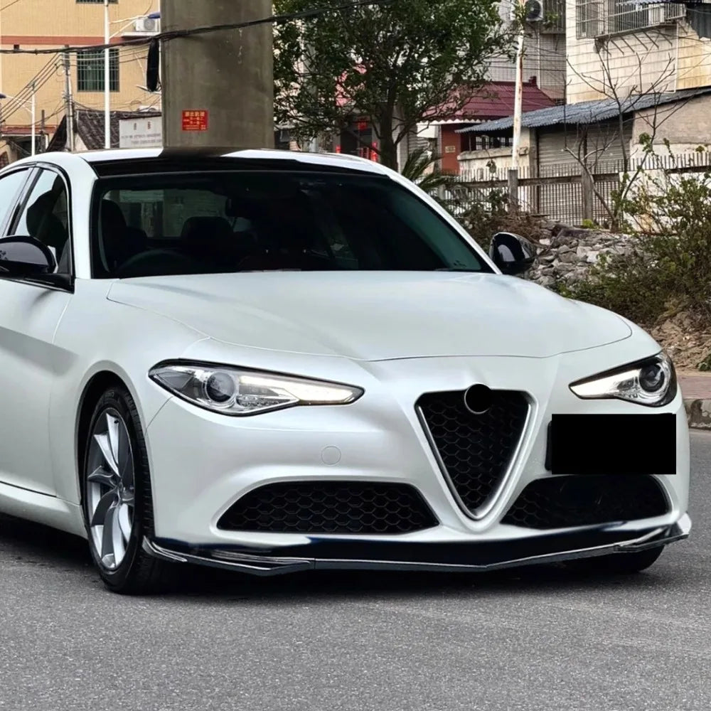 💫ART.8426 Splitter Anteriori per Alfa Romeo Giulia 952 Standard 2015-2022💫