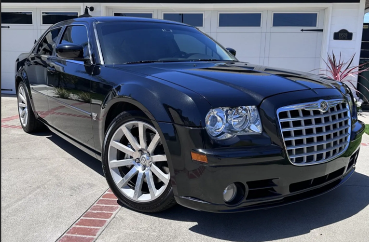 ART.5553 FARI ANTERIORI CHRYSLER 300 05-08 CROMATA